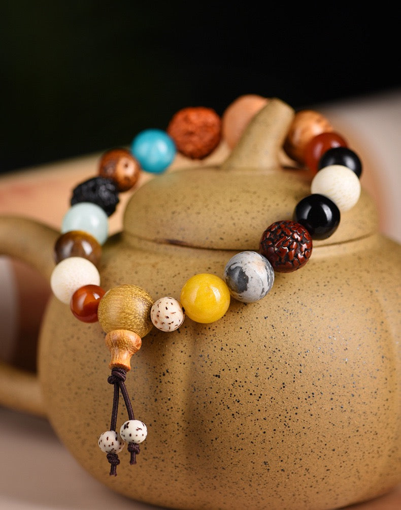Pulsera multitesoro de 18 semillas de Lingyin; cuentas de Buda Bodhi; objetos coleccionables de estrellas y lunas