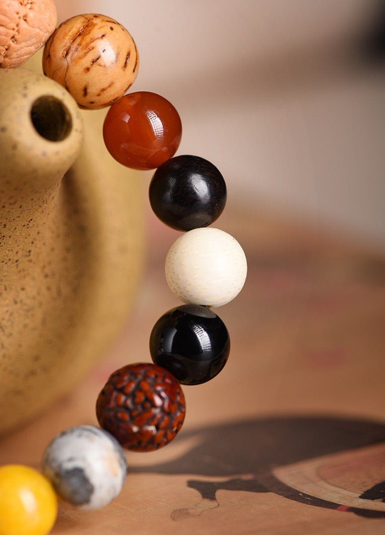 Pulsera multitesoro de 18 semillas de Lingyin; cuentas de Buda Bodhi; objetos coleccionables de estrellas y lunas